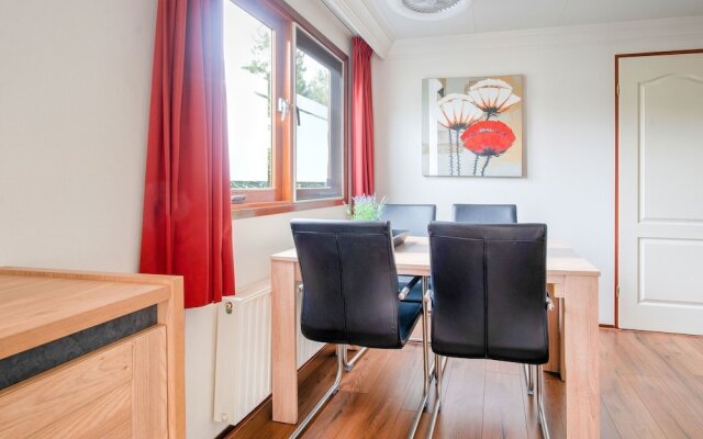 Delightful Chalet in Putten with Garden
