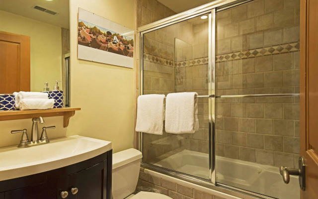 Lift Lodge Condo