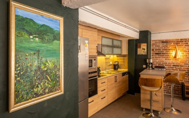 Amazing Flat With Stylish Interior in Beyoglu