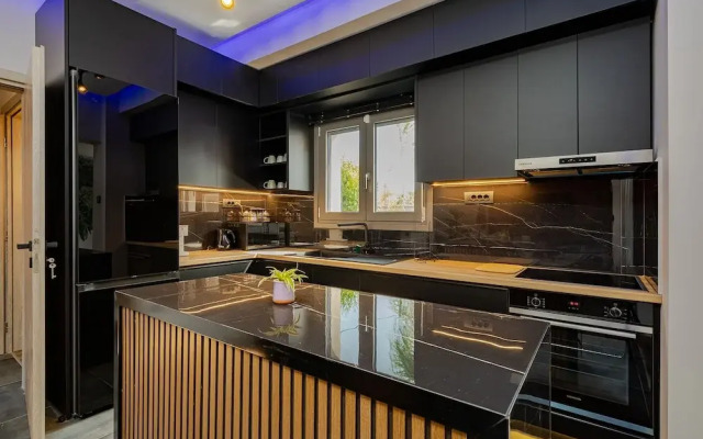 Noir Residence