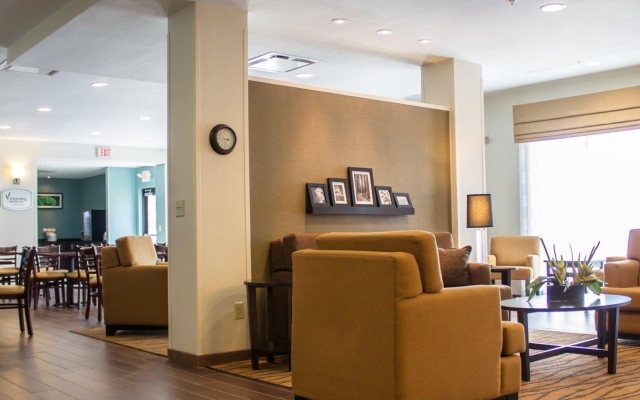 Quality Inn & Suites Middletown - Franklin