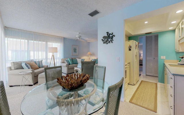 Water's Edge Condominium