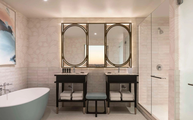 Hyatt Centric Downtown Nashville