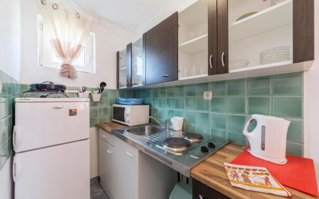 Amazing Apartment in Fazana With Wifi and 2 Bedrooms
