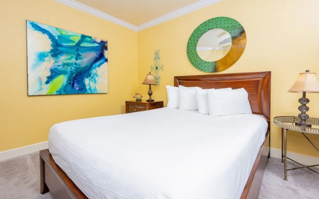 Phoenix Ix 1205 3 Bedroom Condo