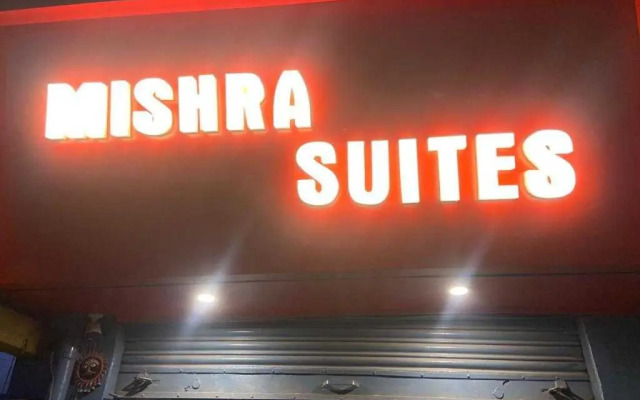 OYO HOME 70169 Mishra Suites