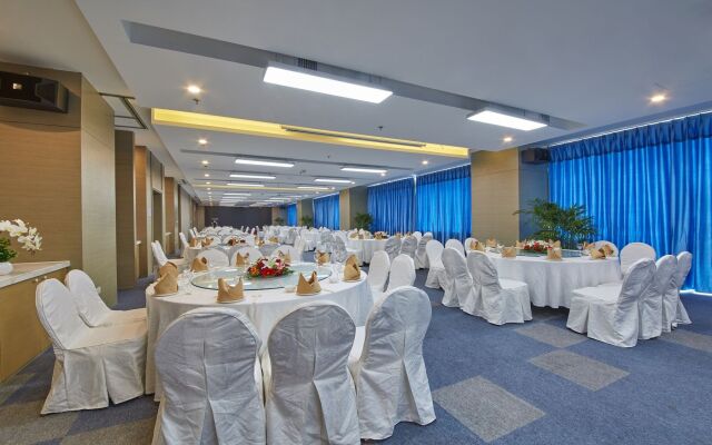 Holiday Inn Express Panjin Downtown by IHG