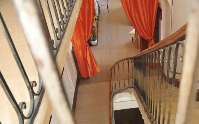 Chambres & Studios Château Saint Vincent