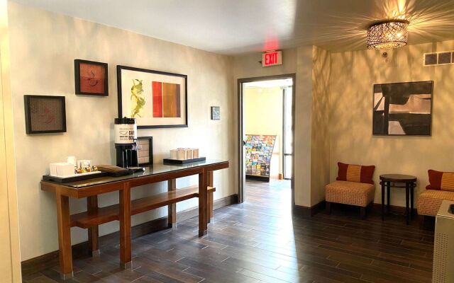 The Addison Hotel