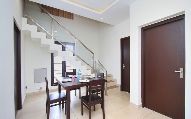OYO 13915 Albis Ville