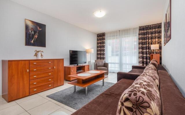 Apartments Aquarius by Renters