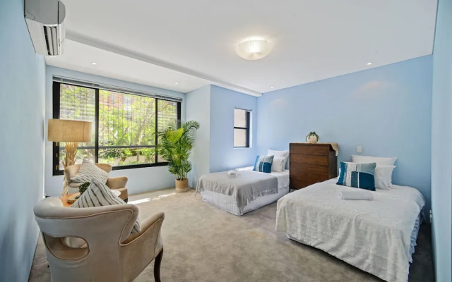 Terrace Living in the Heart of Sydney