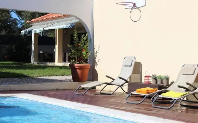 Villa Jacarandá