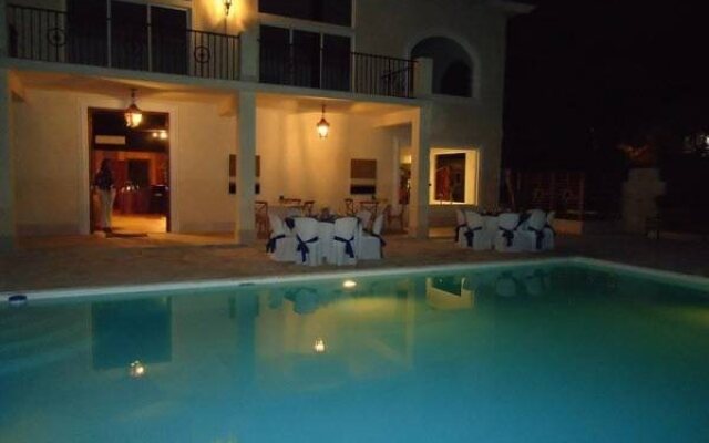 La Romana Suites & Residence