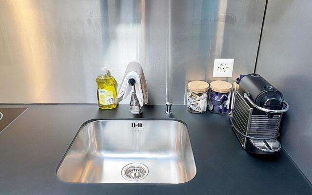 Dachwohnung im Alpenstil, 60m2 für 2P, mit Garage BM186