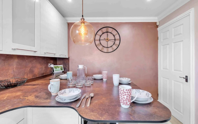 Sea Downs House With Free Parking By My Getaways