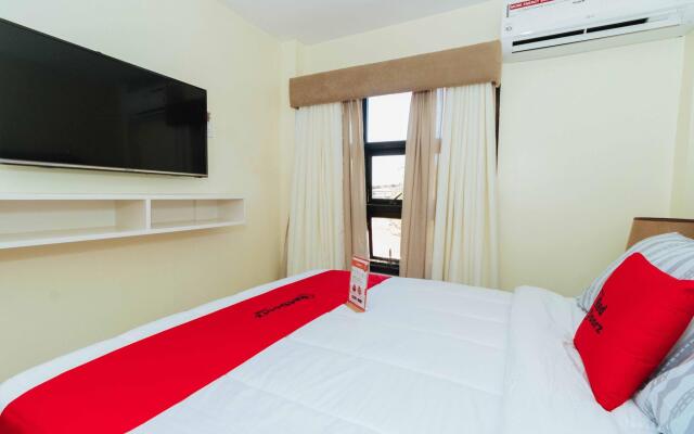 RedDoorz Plus @ Ruby Las Pinas Weekly Stay