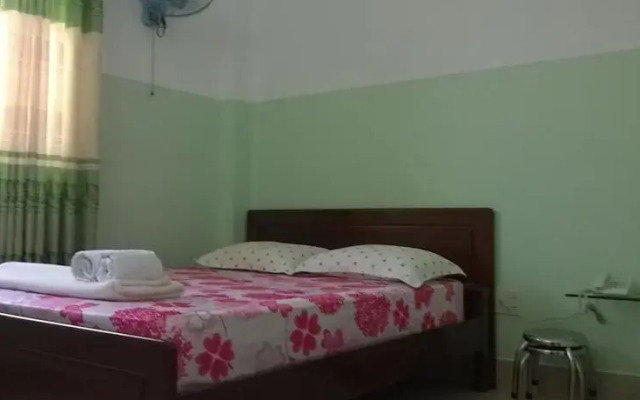 Thien Long Guest House