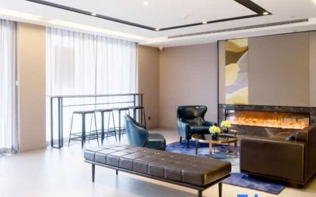 Home Inn Selected (Shanghai Hongqiao Gubei Yaohong Road Metro Station)