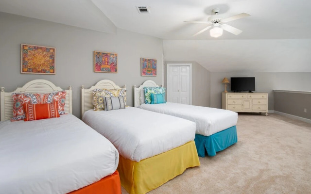 Tivoli 5249 (G) - 3BR 3BA+loft - (9)