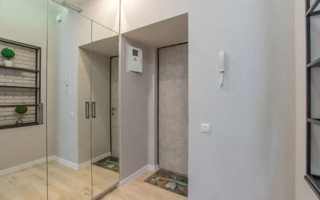 KievApts Sofievskaya 18