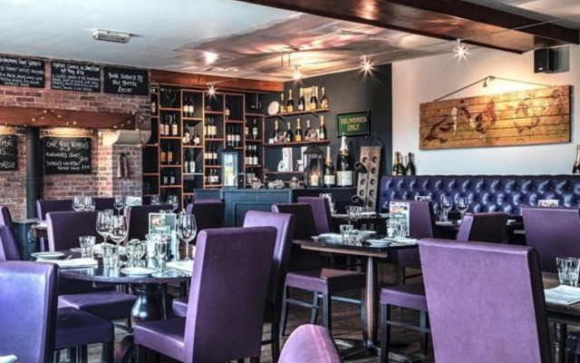 The Oak Tree Inn