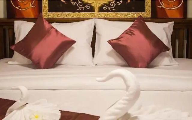 Ban Phraya Lanna Apartments