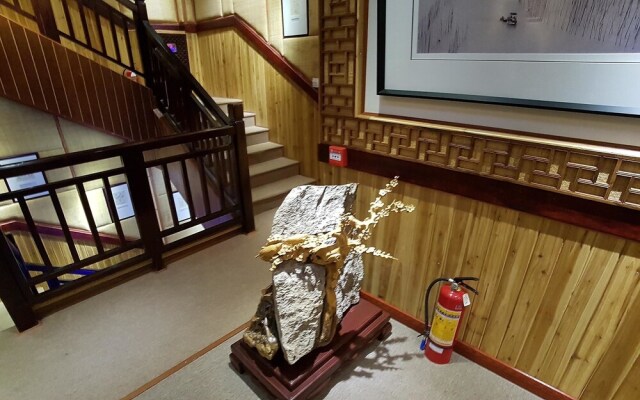 Yangshuo Li River Gallery Lodge