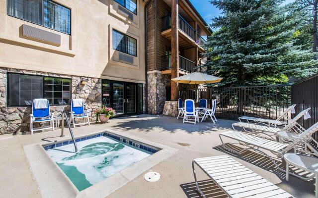 Comfort Suites Golden West on Evergreen Parkway