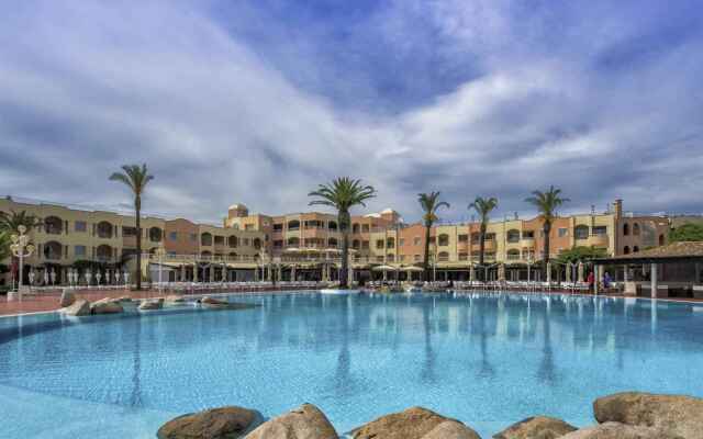 Pullman Almar Timi Ama Resort & Spa