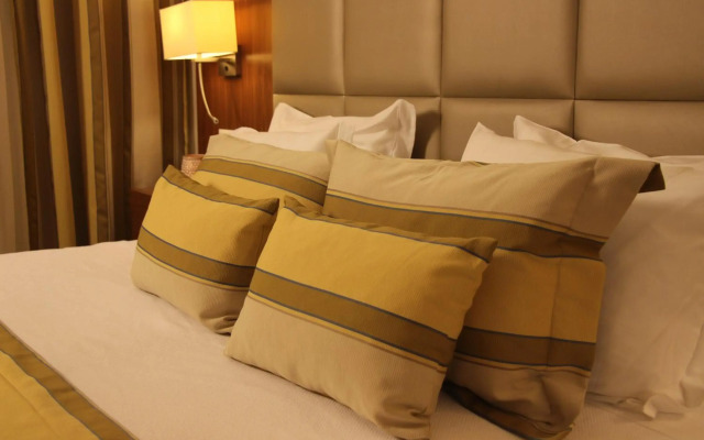 Hotel Cinquentenário & Conference Center