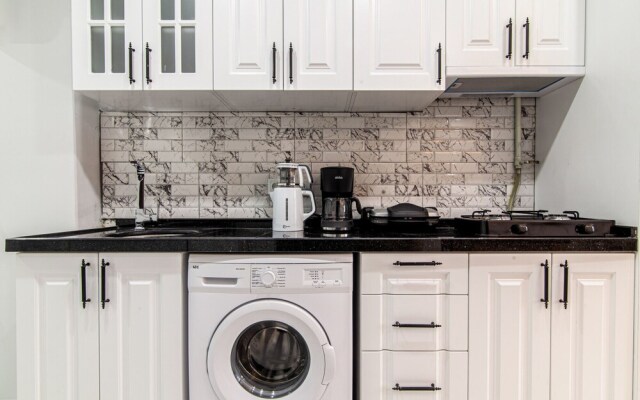 Modern Flat Close to Osmanbey Metro Station