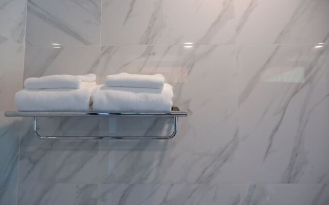 Goodnight Phuket Villa