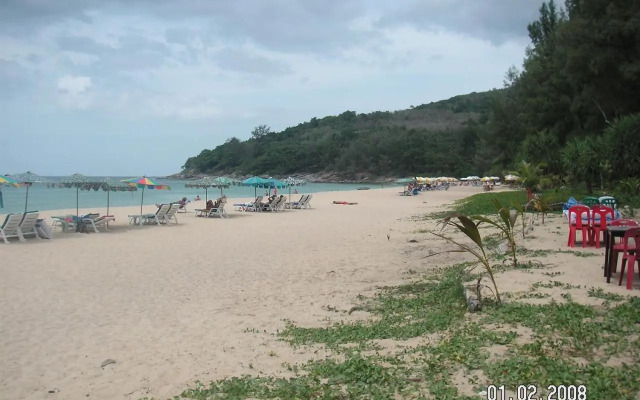 Naithon Beach Service Apartment