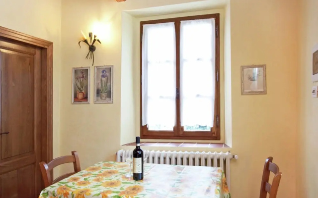 Farmhouse in Loro Ciuffenna With Pool & Garden