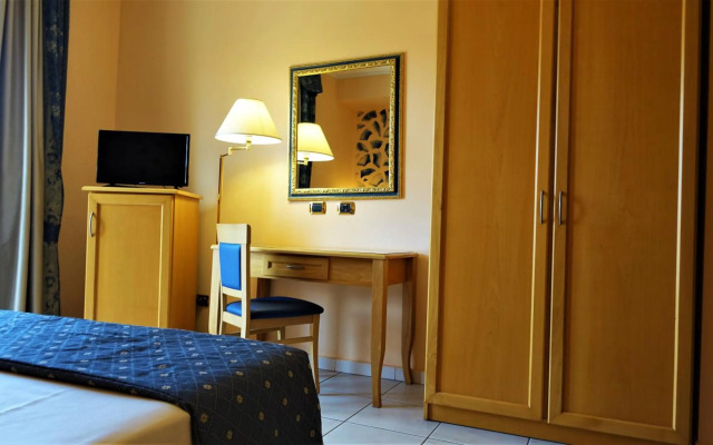 Hotel Bristol