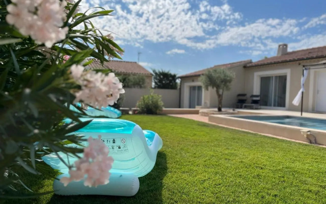 Villa provençale avec piscine