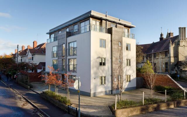 Cosy Boutique Apartment in Colourful Bristol