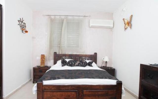 Karmey Har Hanegev Farm