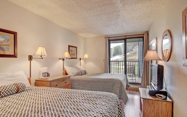 Beautiful Condo, Ski Out Your Back Door - FP202 by RedAwning