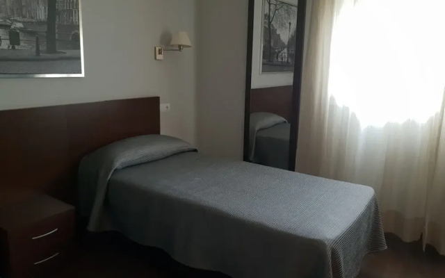 Hostal T4