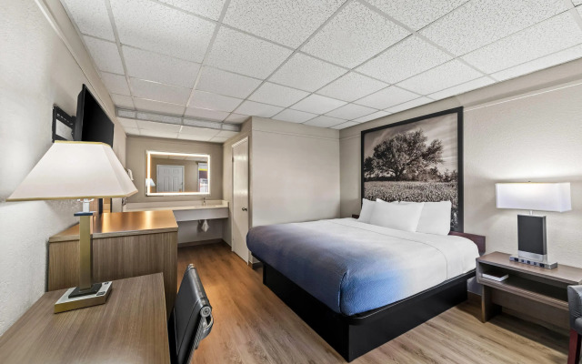 Super 8 by Wyndham Fredericksburg