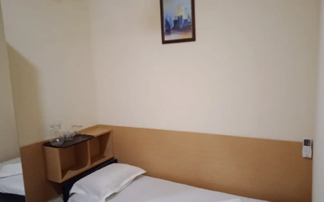 Nestlay Rooms - Ambattur