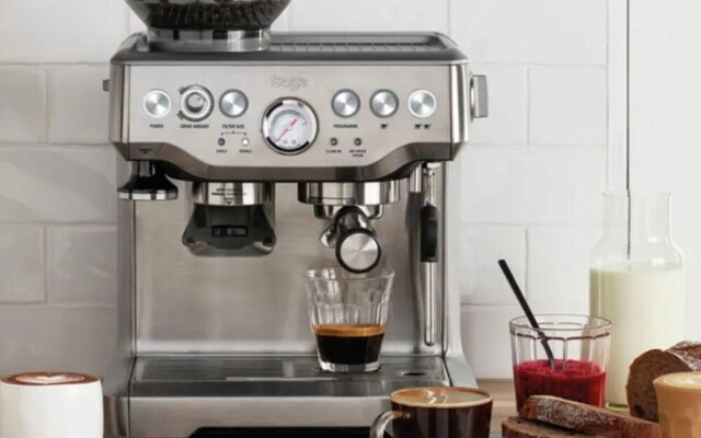 Charming 1-bed House in Lisburn