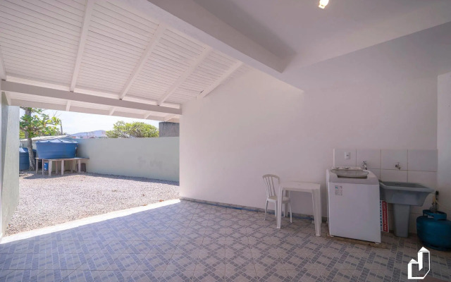 Duplex frente ao mar com 02 suítes climatizadas