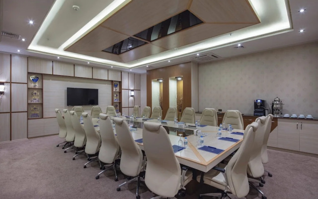 Merit Park Hotel Casino & SPA