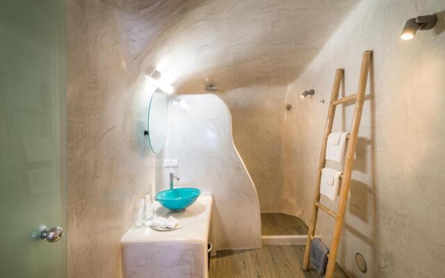 Angel Luxury Suites