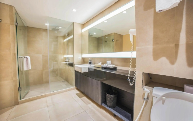 J4 Hotels Legian