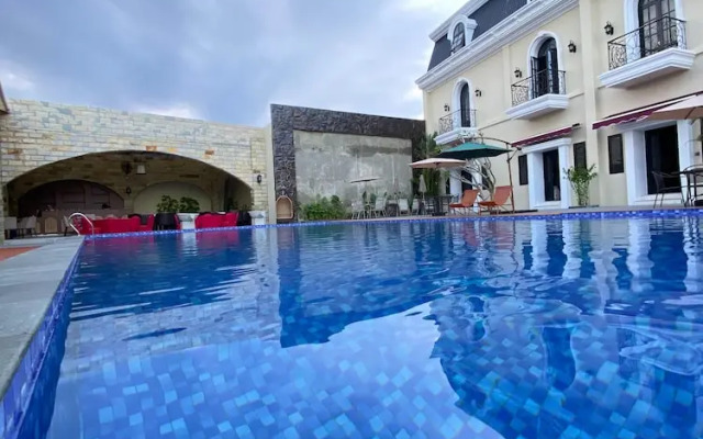 Sahid Azizah Syariah Hotel & Convention