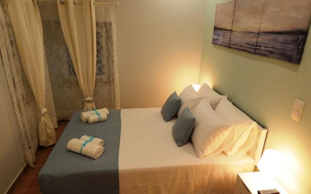Sole Apartments - Near Corfu Port